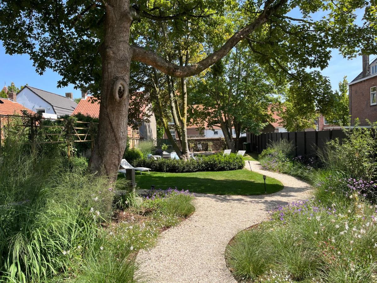 Eglizen Bed & Breakfast Hoofdplaat Bagian luar foto